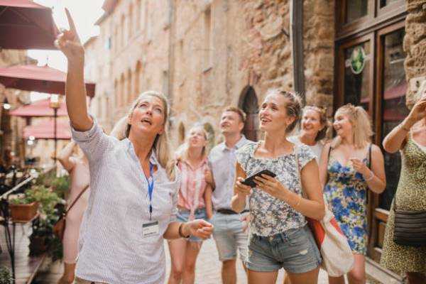 Online Course Certified Tour Guide