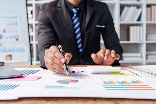 Online Course Certified Financial Services Manager