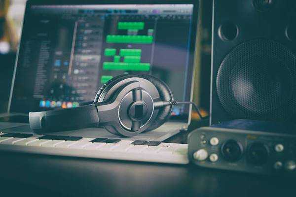 Online Course Certified Audio Producer (Digital Media)