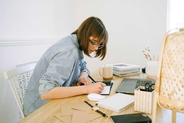 Online Course Certified Fashion E-commerce Manager