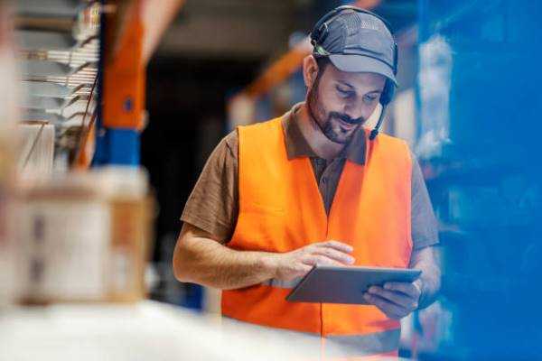 Online Course Certified Warehouse Associate