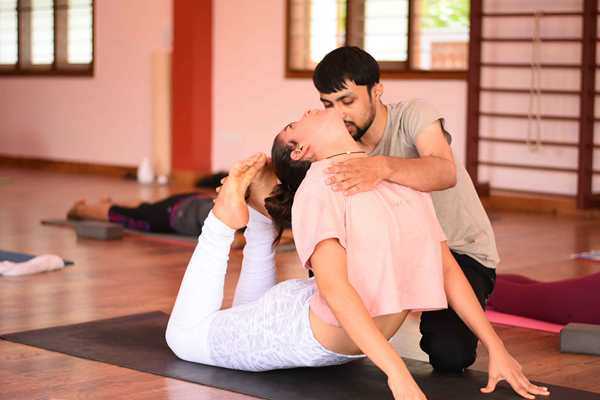 Online Course Certified Ashtanga Yoga Trainer