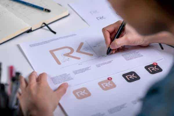 Online Course Certified Brand Identity Designer