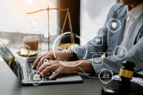 Online Course Certified Anti-Money Laundering Specialist