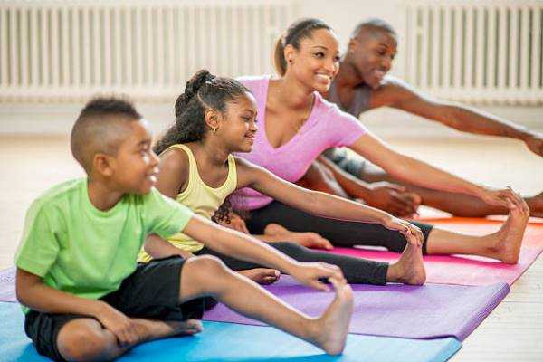 Online Course Certified Family Yoga & Meditation Facilitator